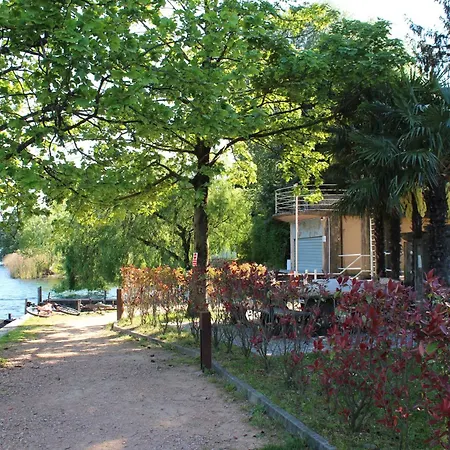 Casa Gio Appartement Brusimpiano